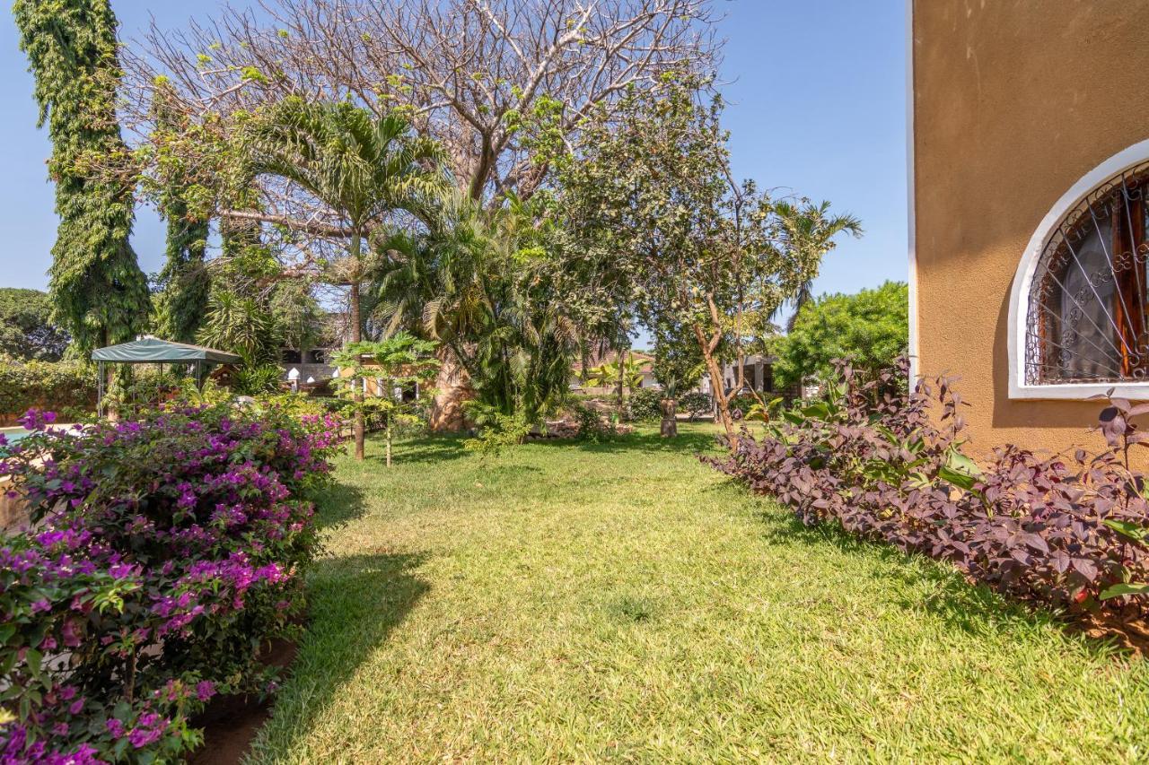 Joysvilla Family Holiday Home Малинди Экстерьер фото